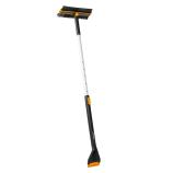 Fiskars lopatica z metlico in strgalom, teleskopska in vrtljiva, serija X 1078492